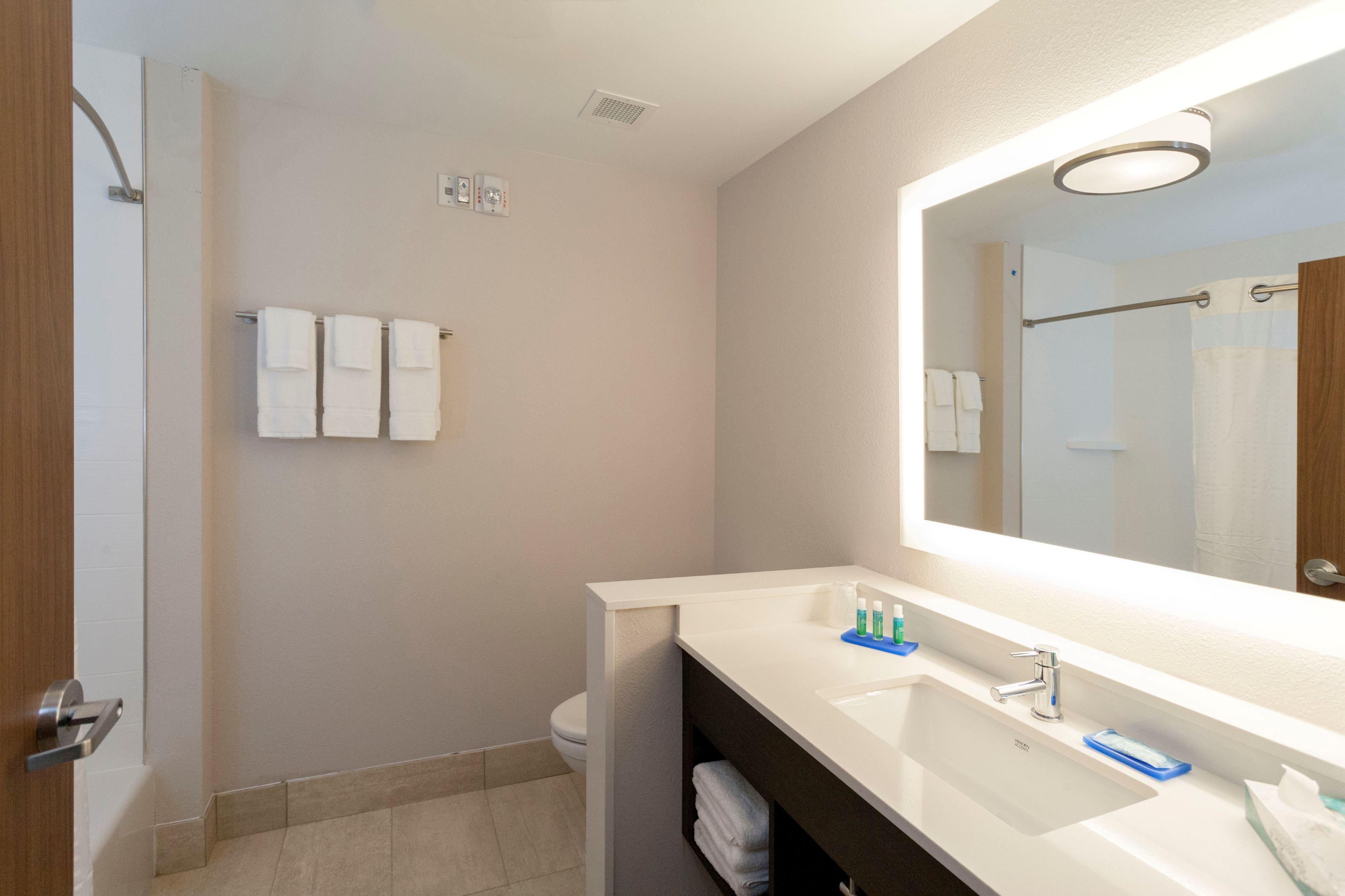 Holiday Inn Express & Suites - St Peters By Ihg Saint Peters Bagian luar foto